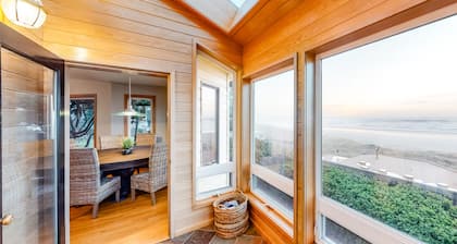Dog-friendly home with ocean views, high-speed WiFi, and wood-burning fireplace