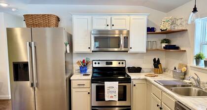 Lil Gem - near Bethel and HCMC