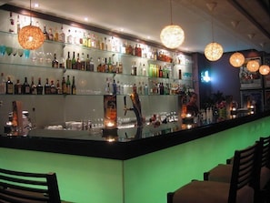 Bar (on property) - Ricos Hotel Patong (Patong)
