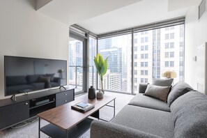 Televisión, estéreo