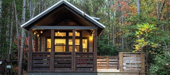 Firefly at Mentone with Hot Tub & Internet