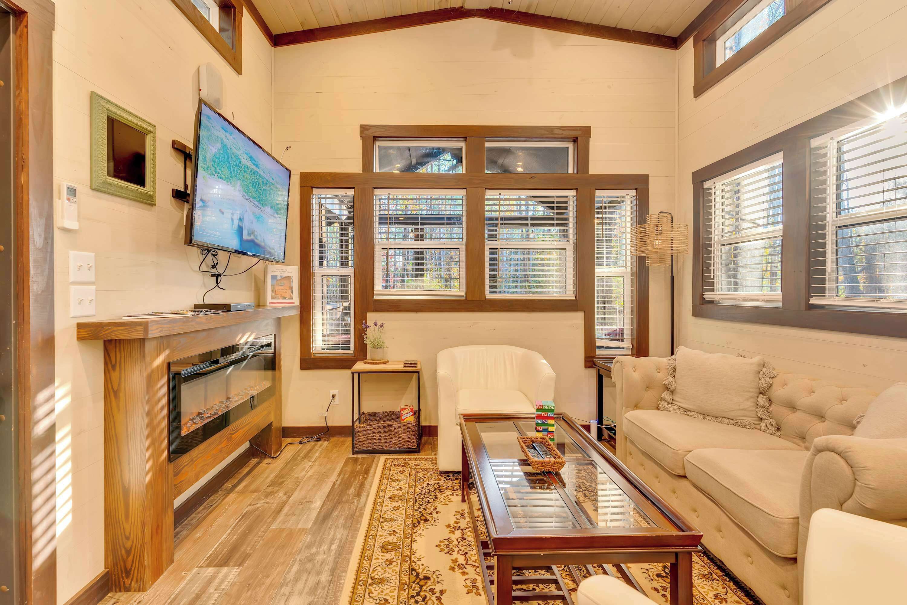 Televisie en een open haard