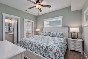7 bedrooms, internet, bed sheets
