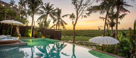 Villa, 6 habitaciones, para fumadores, alberca privada | Exterior