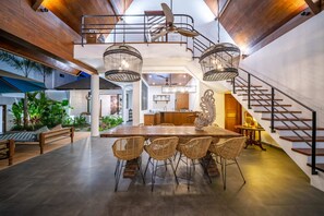 Microwave, coffee/tea maker, cookware/dishes/utensils