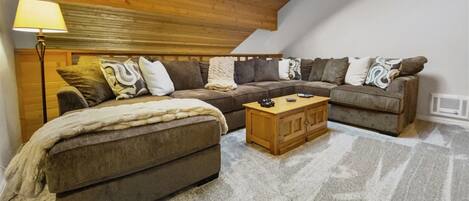 Télévision, cheminée