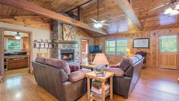 Smart TV, fireplace, DVD player, foosball