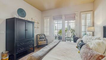 2 chambres, fer et planche Ă repasser, Internet gratuit, draps fournis