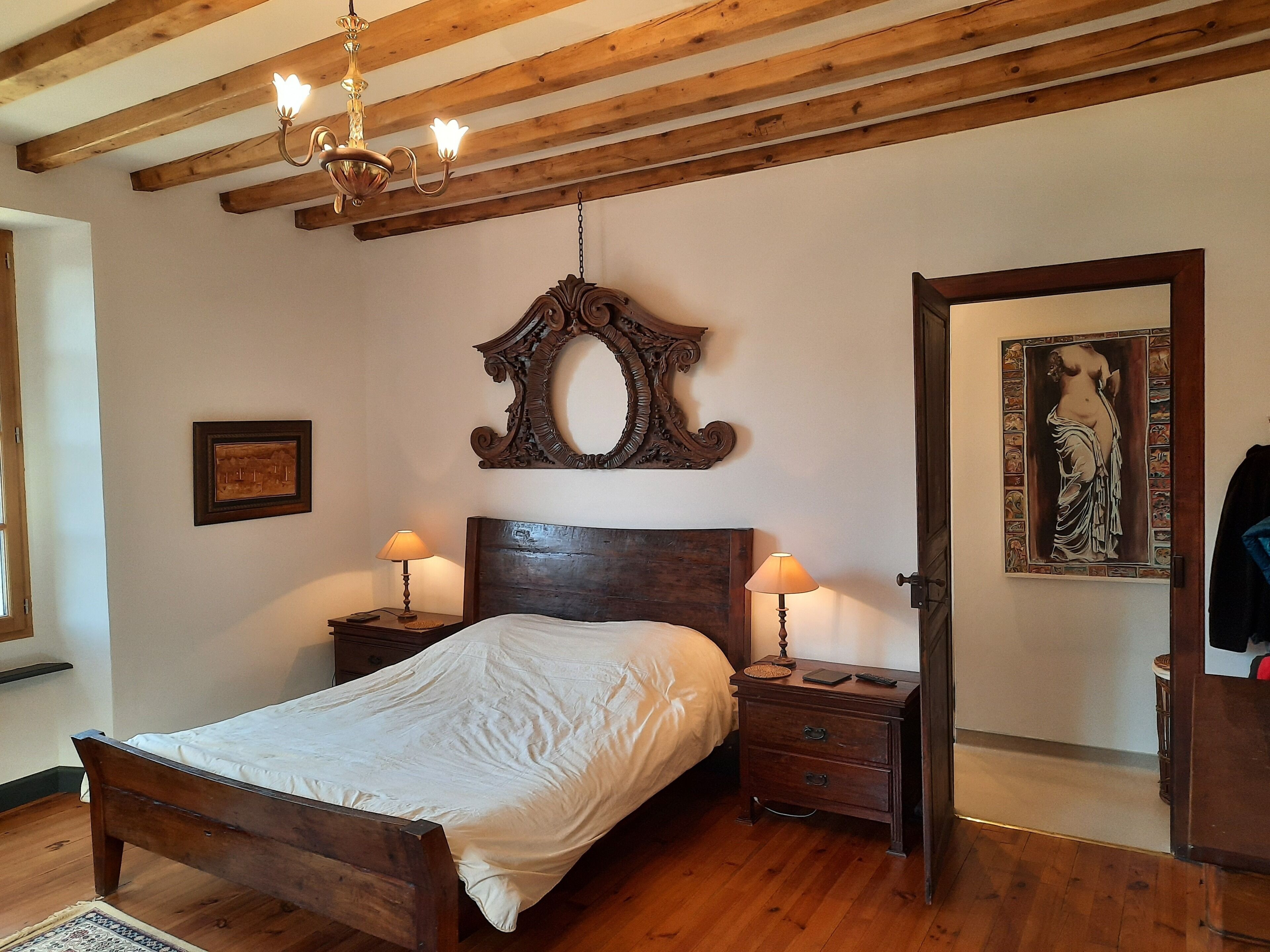 5 chambres, bureau, fer et planche à repasser, Wi-Fi gratuit