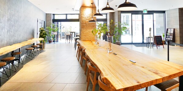 Lobby - HOTEL SUI KOBE SANNOMIYA by ABEST (Kobe)