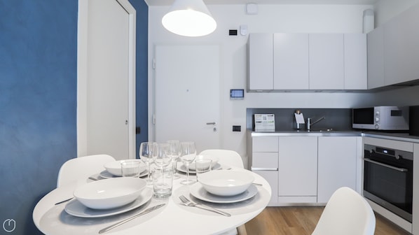Apartment (1 Bedroom) | Interior
