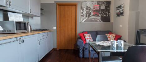 Apartment (1 Bedroom) | Front of property