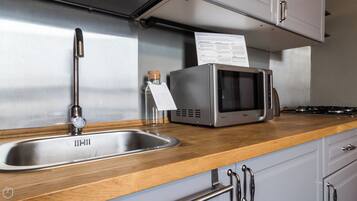 Apartment (1 Bedroom) | Innenbereich