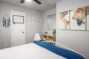 4 bedrooms, iron/ironing board, WiFi, bed sheets - Beautiful 3 Bedroom Private home with easy access (American Fork)