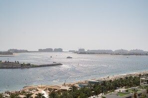 Unclassified image, 5 of 44, button - Lavish Seaview 2BR at FIVE Palm (Dubai)