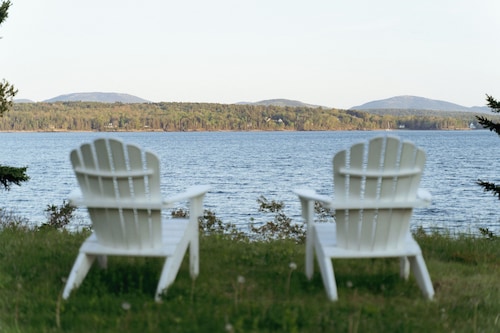 Oceanfront-shore access-fire pit evenings-Acadia NP Mountain views