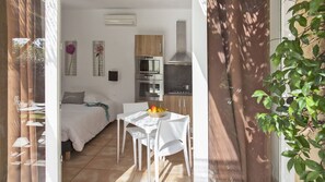1 Schlafzimmer, Bügeleisen/Bügelbrett, Reisekinderbett, WLAN