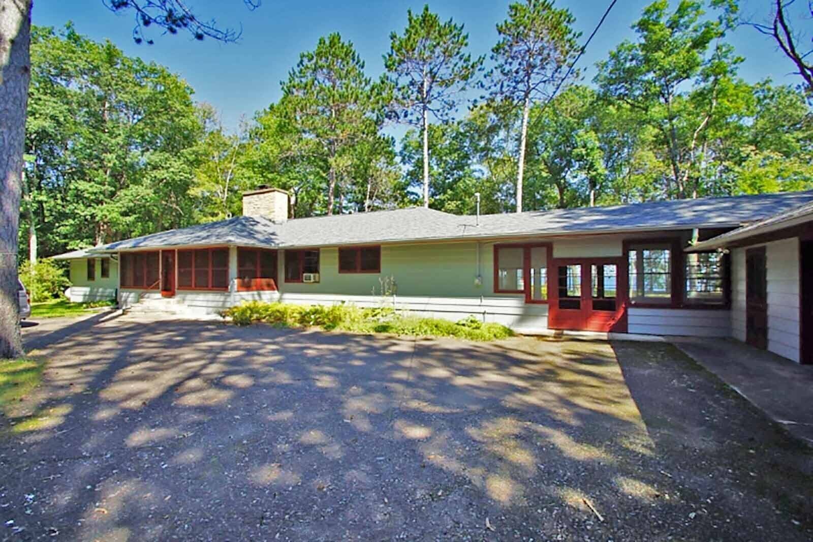 5 Bedroom 5 Bath Pet Friendly Cabin On 5,000 Acre Lake Near Hayward