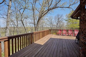 Property grounds - Get away from it all (Foristell)