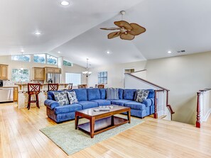 TV, fireplace, DVD player, table football - Heated Pool Access, Ping Pong & Foosball! (Tybee Island)