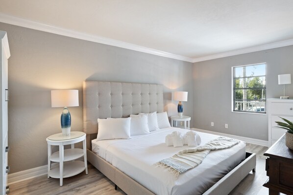 1 chambre, fer et planche à repasser, Wi-Fi, literie fournie