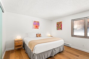 2 Schlafzimmer, Bügeleisen/Bügelbrett, Reisekinderbett, kostenloses WLAN