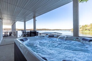 Terrace/patio - Allie's - Amazing 8,000 SF Home with --Private Pool--hot tub-- Sleeps 26+  (Sunrise Beach)