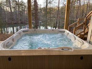 Bain à remous extérieur