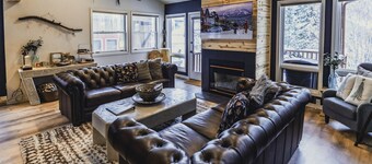The Lynx Retreat - Slopeside Ski In/Out Home Near Glacier National Park