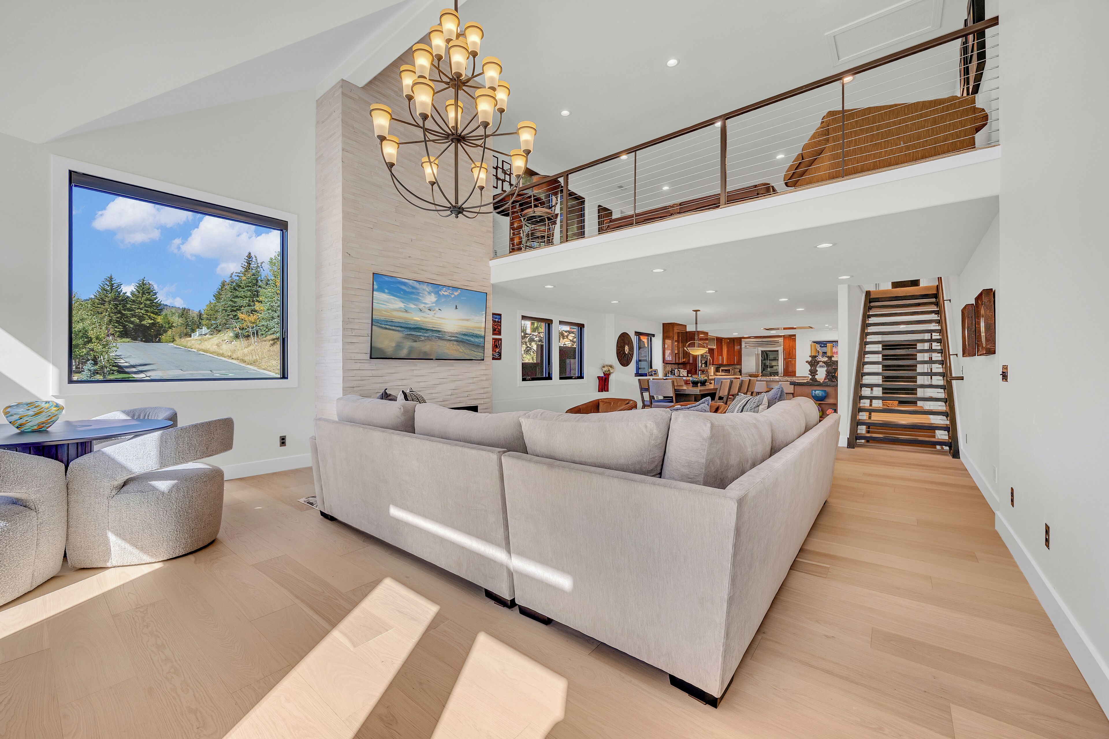 TV, fireplace, DVD player