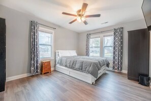 2 Schlafzimmer, Bügeleisen/Bügelbrett, Reisekinderbett, WLAN