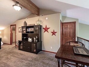 Interior - Beautiful Loft Condo in the Heart of Bigfork on the Swan River (Bigfork)