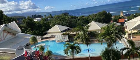 Alberca al aire libre