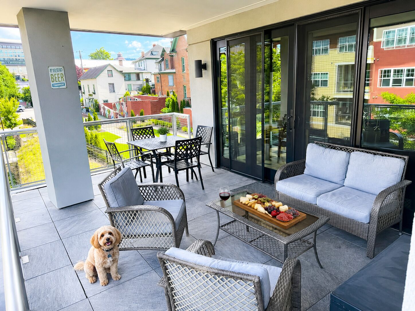 Welcome to Shelley's Asheville Getaway