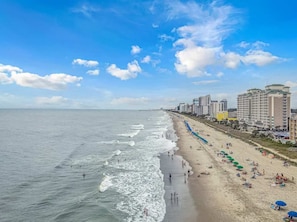 Beach nearby - Landmark 1125 (Myrtle Beach)