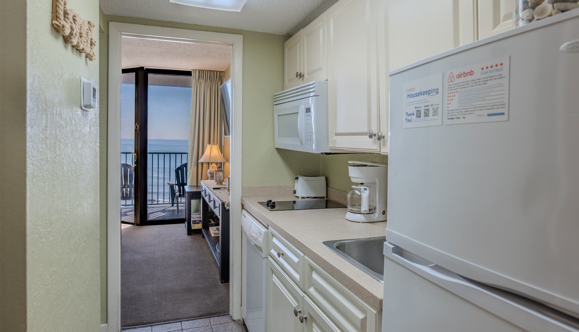 Fridge, microwave, stovetop, dishwasher