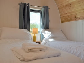 2 habitaciones, wifi gratis y ropa de cama