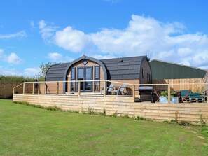 Terrace/patio - 2 bedroom accommodation in Tynely, near Embleton (Tynely, near Embleton)