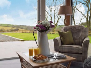 Interior - 4 bedroom accommodation in Llanboidy, near Laugharne (Llanboidy, near Laugharne)