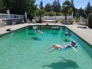 Outdoor pool - Private Suite (Paso Robles)