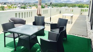 Unclassified image, 5 of 21, button - West Terraces Residences Luxury Setting Seafront Penthouse 7 Persons (Flic-en-Flac)