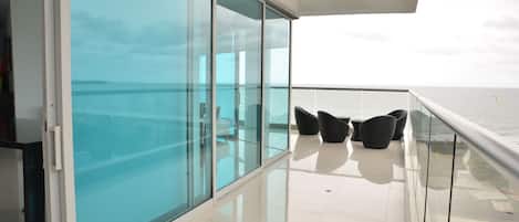 Apartment, 3 Bedrooms, Accessible, Balcony | Balcony