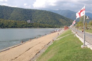 Beach - Triple Room in Kvareli, Georgia (Kvareli)