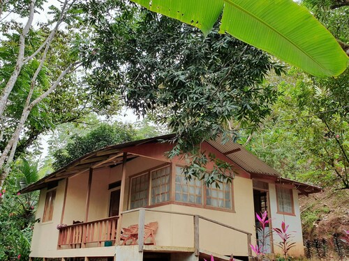 La Casita Bungalow Equipped Cabin With Garden View Near to the Beach