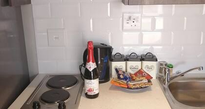 Room in B&B - Immaculate and Beautiful Chalet - Fully Equipped