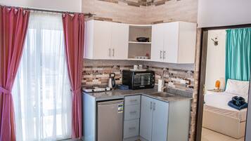 Apartemen, 1 kamar tidur, Boleh Merokok, balkon | 1 kamar tidur