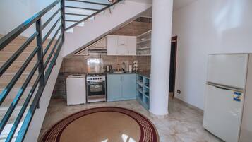 Villa, 4 Bedrooms, Accessible, Smoking | Private kitchen