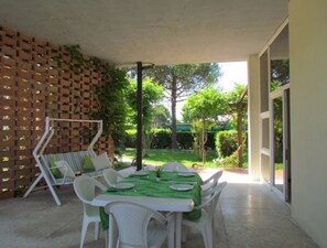 Villa, 2 habitaciones, patio, vistas al jardín | Terraza o patio