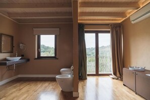 Bathroom - Leano Agriresort - Deluxe Suite With Spa Bath (Piazza Armerina)