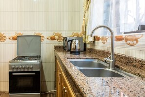 Apartment, 2 Schlafzimmer, Balkon, Gartenblick | Innenbereich